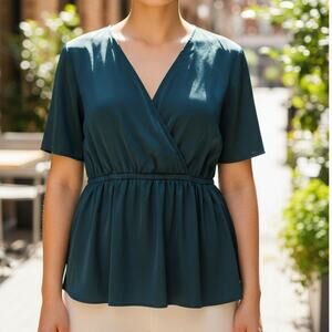 Torrid Women’s Surplice Peplum Blouse Babydoll Flutter Sleeve PIus Size: 4X (26)